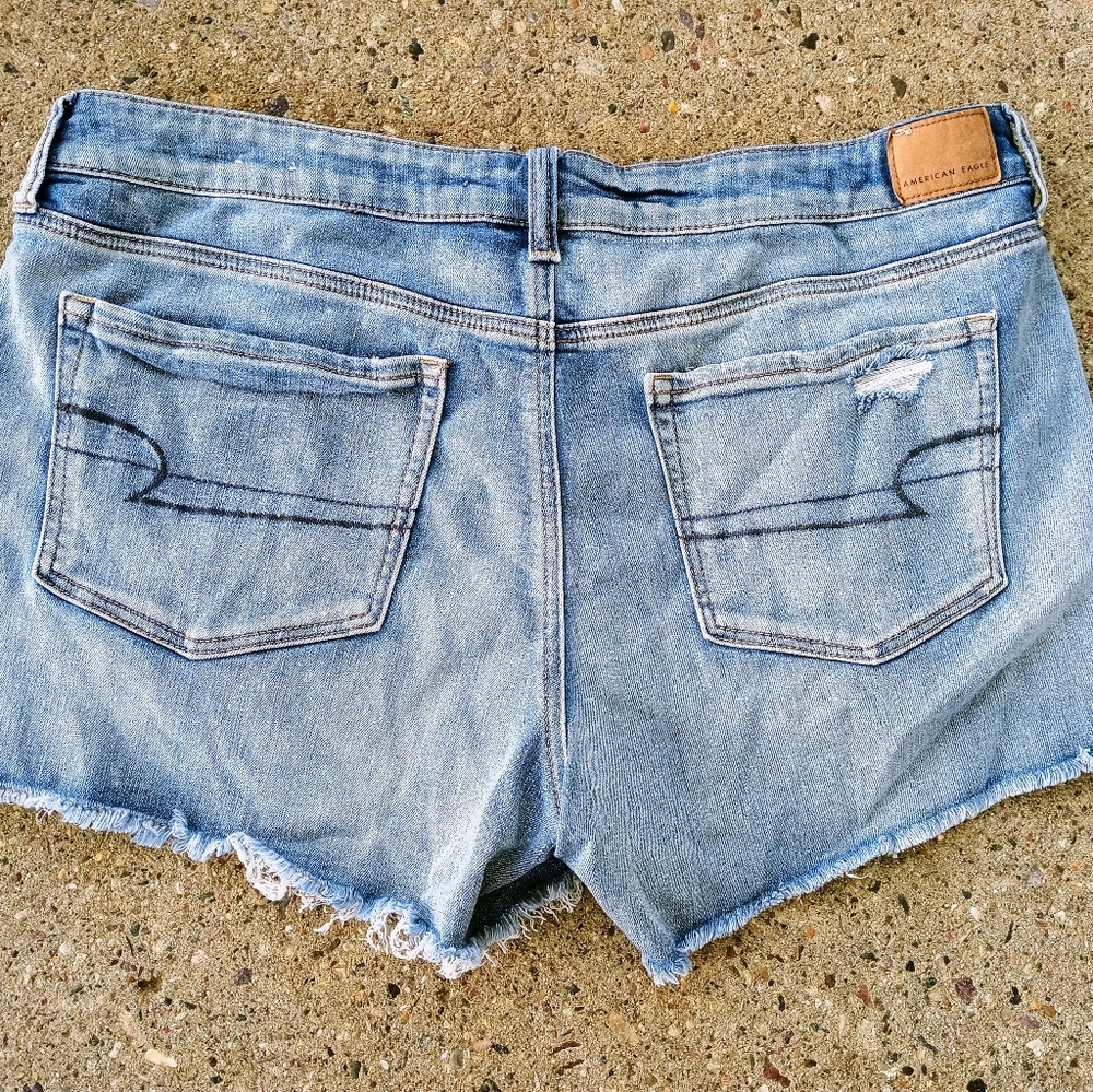 American Eagle Jean Shorts factory distressed